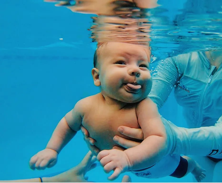 Mobile swim lessons